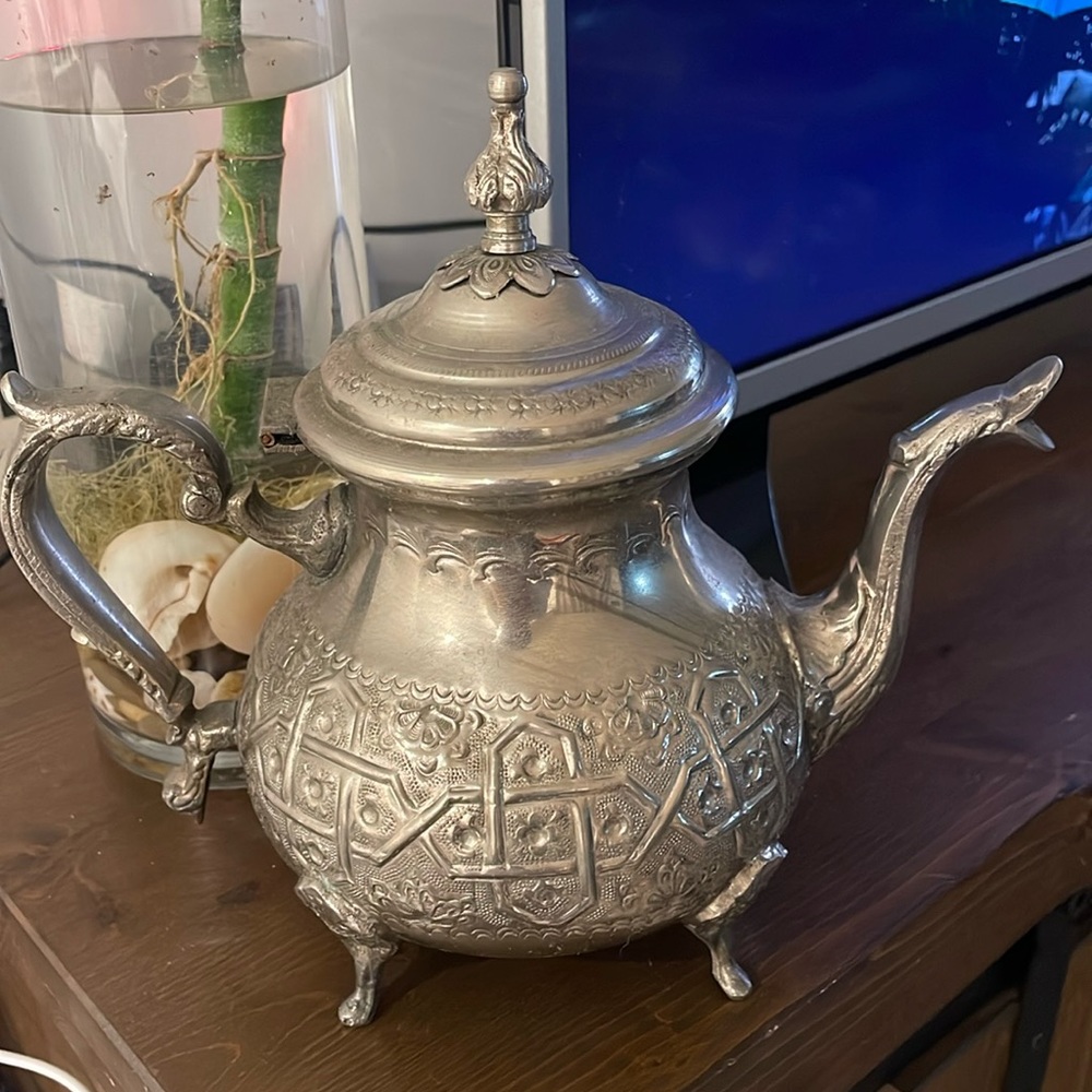 Ornate Silver-Color Decorative Teapot - Home Dining